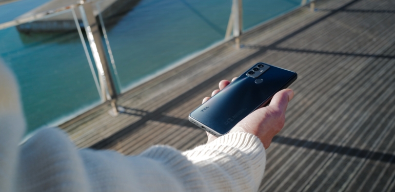 TCL, yerli üretime TCL 30 SE ile devam ediyor