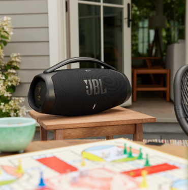 JBL_Boombox3 Wi-Fi_Lifestyle 1