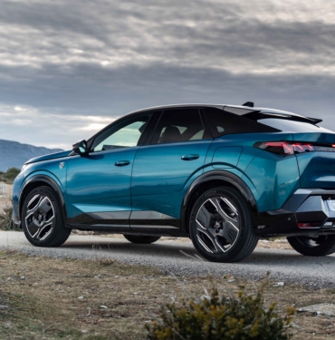 YENİ PEUGEOT_E-3008-2