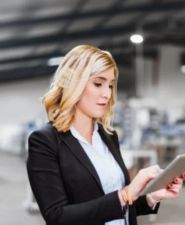 1733906312_VF_Business_red_wifi3.0_gorsel__2_