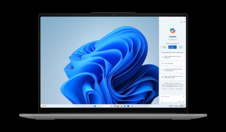 Lenovo’nın yeni canavarı: Yoga Slim 7i Aura Edition