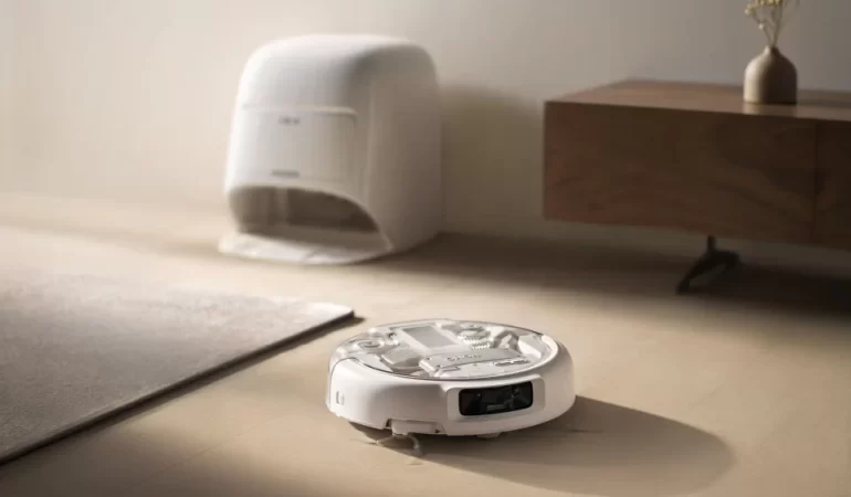 DJI’dan hepsi bir arada robot süpürgesi ROMO